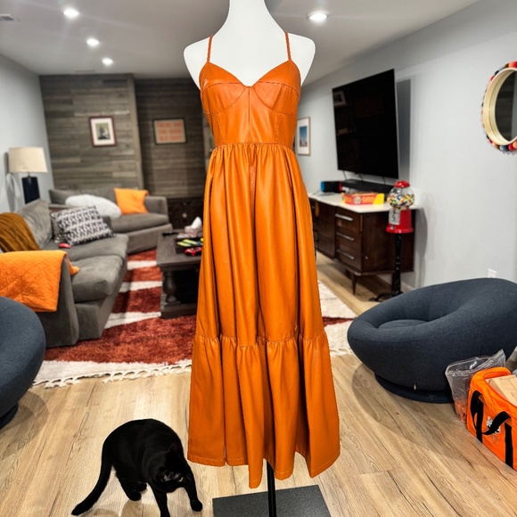 PIlcro faux leather structured dress size 2 - Picture 2 of 9